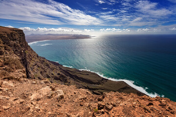 Krajobraz morski. Relaks i wypoczynek na wyspach kanaryjskich, Lanzarote	