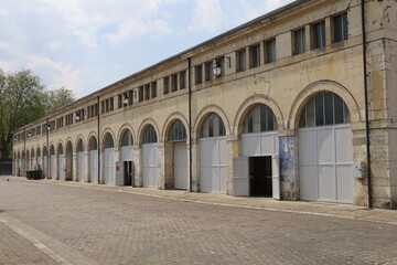 Fototapeta na wymiar La halle au blé, désormais halle du marché, ville de Bourges, département du Cher, France