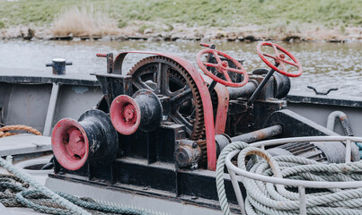 old barge steering mechanism 