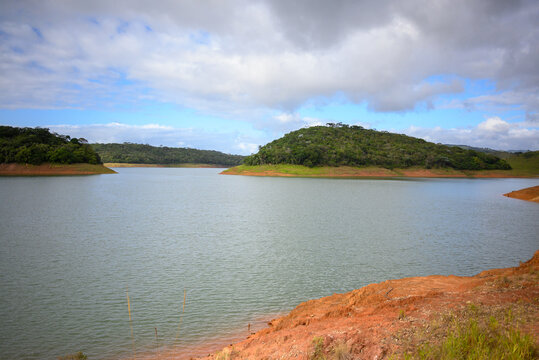 Represa de Paraibuna