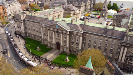 Obraz premium Trinity College in Dublin from above - aerial view by drone