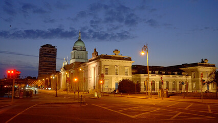 Fototapeta na wymiar Custom House Dublin at night - Ireland travel photography