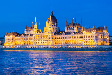 Fototapeta na wymiar Hungarian parliament, embankment of Danube river, Budapest, Hungary, Europe