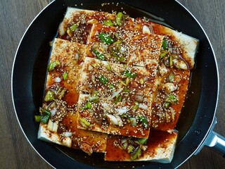 아시아 음식 두부간장조림, 요리