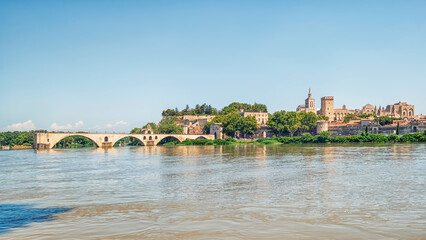 Obraz premium The Pont Saint-Benezet in Avignon city