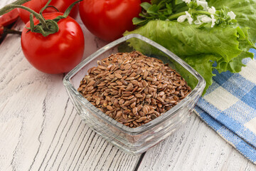 Dry Raw flax seed in the bowl