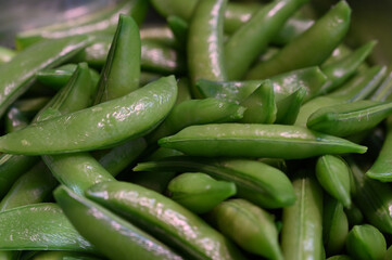 スナップエンドウ　茹でたて