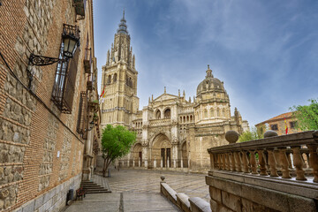 Naklejka na ściany i meble View of Catedral de Toledo famous religious monument in Spain