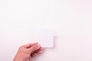 white house hold on white