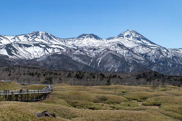 北海道　知床半島の春の風景