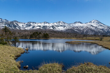 Fototapeta na wymiar 北海道　知床半島の春の風景