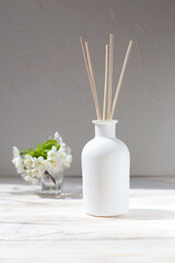 Aromatic reed diffuser