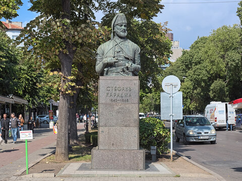 Stefan Karadzha monument in Varna, Bulgaria. The monument to the Bulgarian national hero and leader of rebellion against the Ottoman Empire by sculptor Cyril Todorov was unveiled on November 10, 1940.
