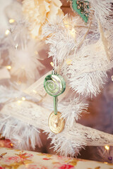 Christmas tree decoration in the style of shabby chic.