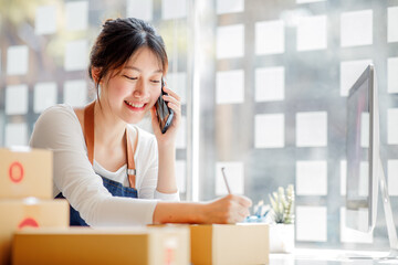 SME entrepreneur Small business entrepreneurs Online selling ideas, Happy Asian business work on...