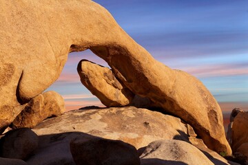 USA, California, Joshua Tree National Park, Arch Rock