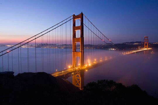 Suspension bridge across a bay, Golden Gate Bridge, San Francisco Bay, San Francisco, California, USA