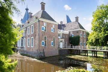 Fototapeta na wymiar Castle Het Nijenhuis near the Dutch village of Wijhe.