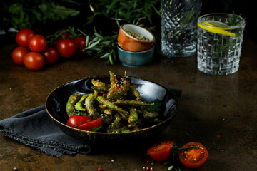 Green bean salad with tomatoes