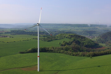 Obraz premium wind turbine in the mountains