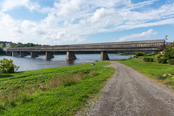 Fototapeta na wymiar The longest cover bridge of the world at Hartland, New Brunswick, Canada