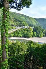 Fototapeta na wymiar 谷瀬の吊り橋の風景