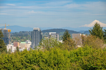 Fototapeta na wymiar View of Mt. Hood and Portland Oregon.