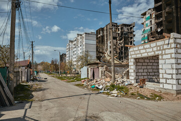 Fototapeta premium damaged building from Russian troaops in Ukraine, city of Borodianka 2022, 30 april, Russian invasion of Ukraine war torn city.