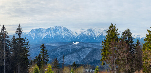 Fototapeta na wymiar Mountain landscape in winter - Bucegi mountains, Romania