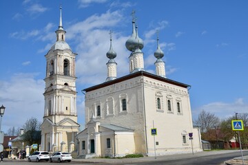 Fototapeta na wymiar old church in the old town