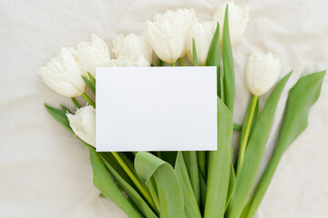 Business card mock up, name card, place card, wedding invitation mock up. White flowers bouquet