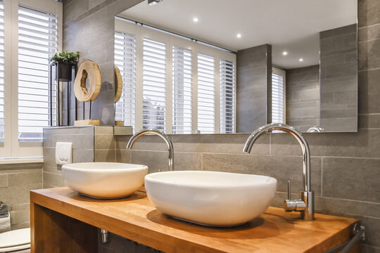 Bathroom with sinks and mirror