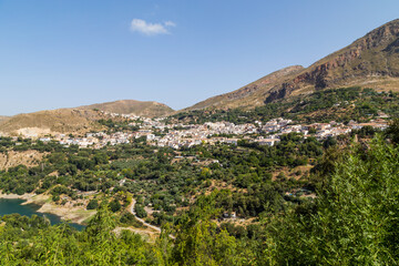 Fototapeta premium Village of Guejar Sierra