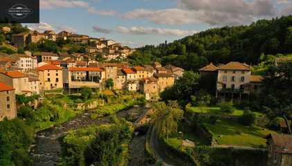 Obraz premium village in the mountains