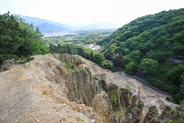 Fototapeta premium 徳島県阿波市 阿波の土柱