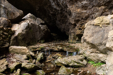 Lower Dancehall. Cave entrance.