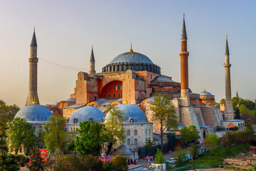 Fototapeta na wymiar Scenes of Istanbul