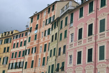Fototapeta na wymiar Facades in Camogli