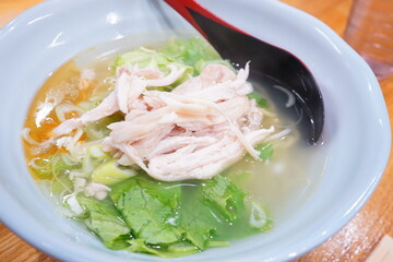 鶏白湯ラーメン