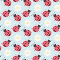 Obraz premium Seamless pattern with ladybugs and chamomiles.