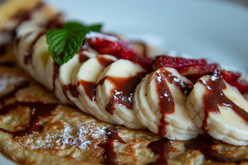 pancakes with berries