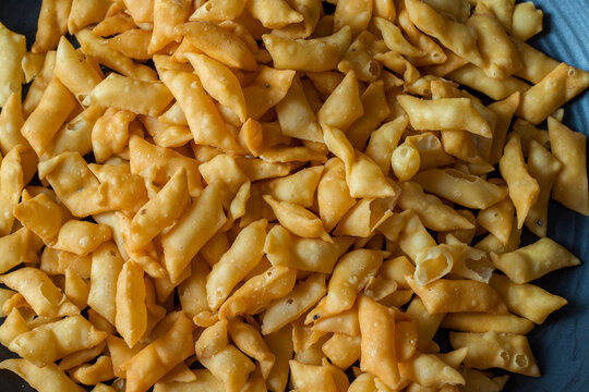 Salty Indian snack "Nimki" is ready to eat.