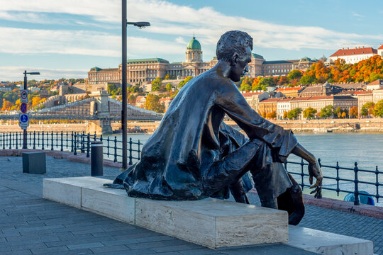 Hungarian poet Jozsef Attila monument on Danube embankment, Budapest, Hungary