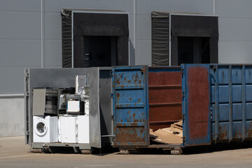 Collected and awaiting disposal of electronic waste, refrigerators, washing machines and others.