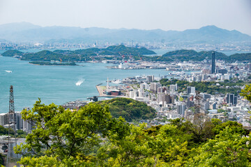 Fototapeta na wymiar 火の山公園から見た下関市街と関門海峡