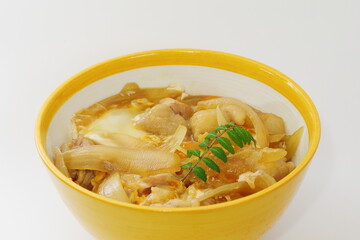 出汁の香る手作り親子丼