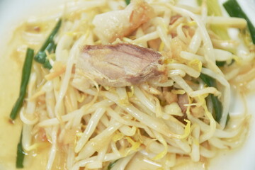 fried bean sprout with slice crispy on plate