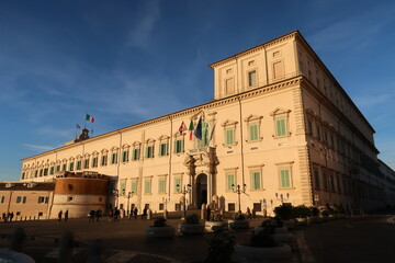 Façade du palais du Quirinal (palazzo del Quirinale) à Rome, résidence officielle du Président...