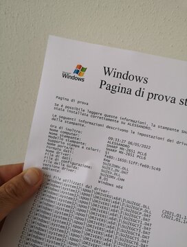 Windows Test Printer Page In Hand