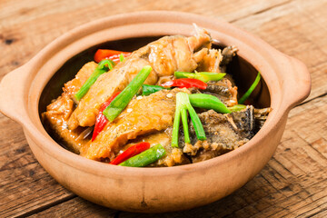 Chinese Cuisine: delicious fish belly pot